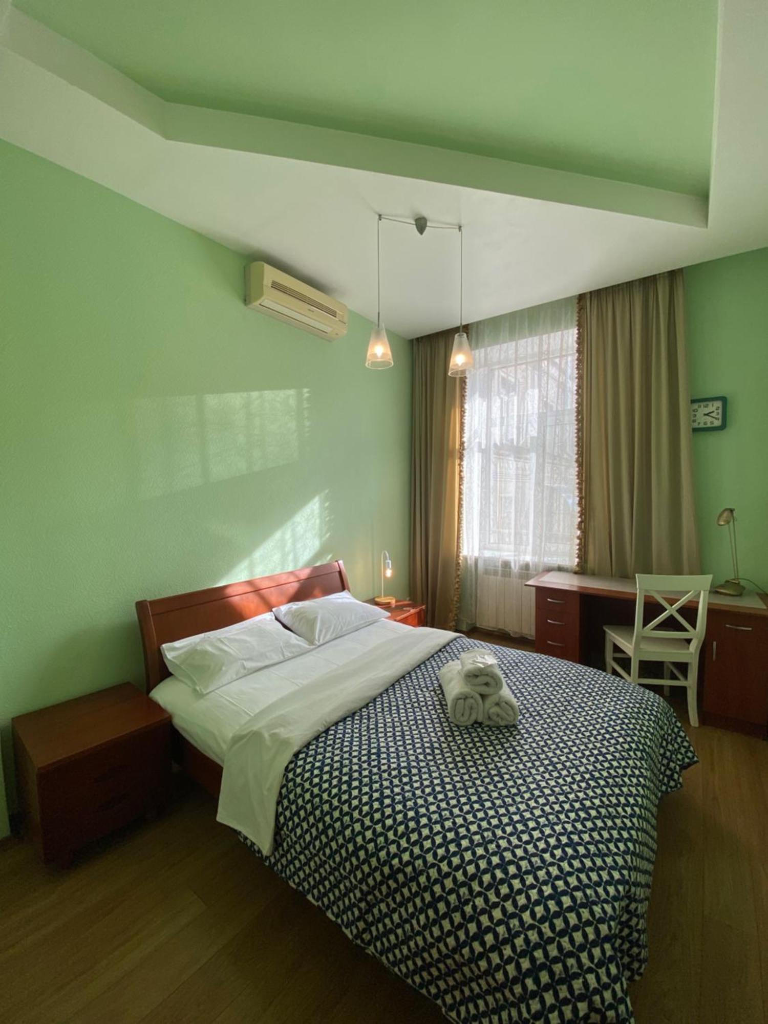 Inn Home Apartments In Kiev Center Exterior photo