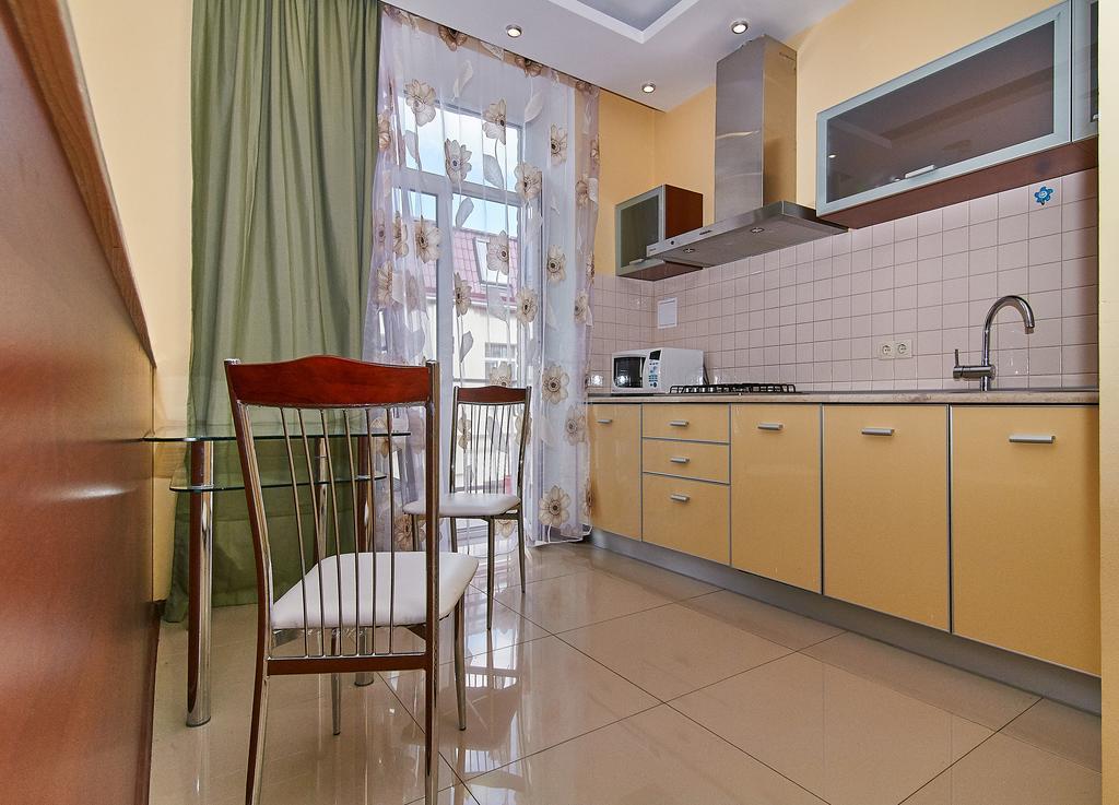 Inn Home Apartments In Kiev Center Exterior photo