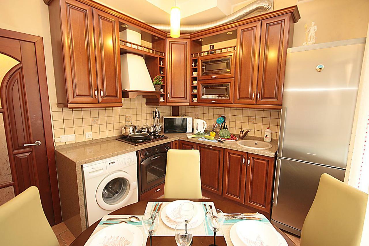Inn Home Apartments In Kiev Center Exterior photo