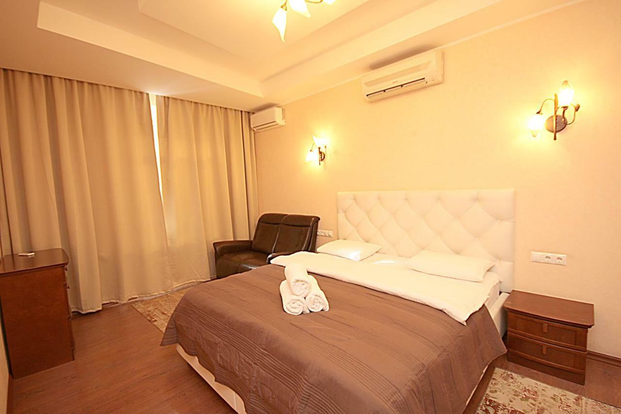 Inn Home Apartments In Kiev Center Exterior photo